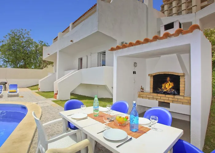 Altis Park By וילה אלבופיירה