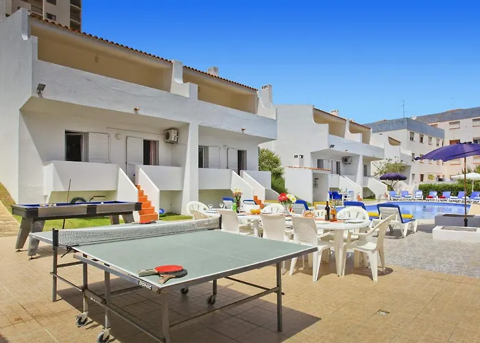 Altis Park By וילה *