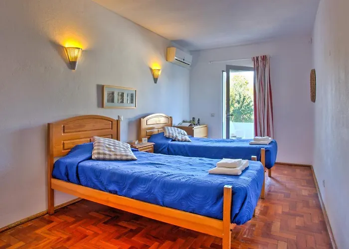 Altis Park By וילה *