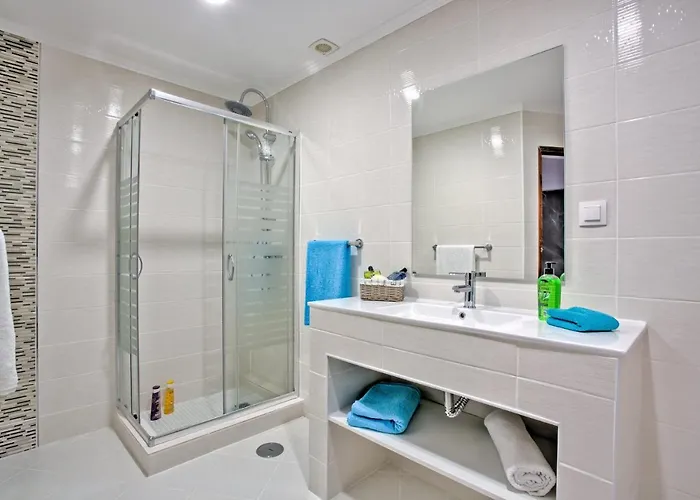 Altis Park By וילה *