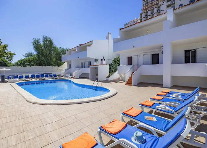 Altis Park By וילה