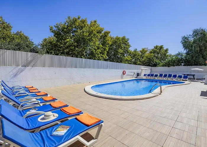 Altis Park By וילה אלבופיירה