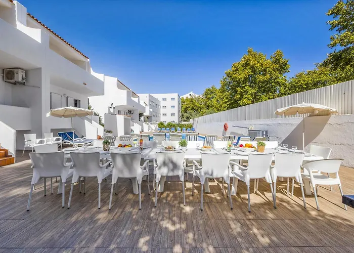 Altis Park By אלבופיירה