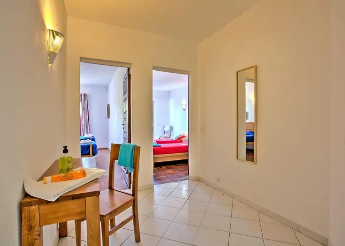 Вілла Altis Park By